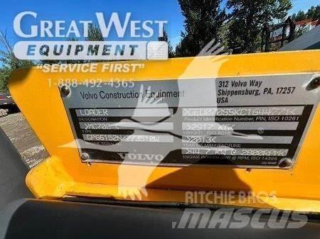 Volvo MC70C Krautuvai su šoniniu pasukimu