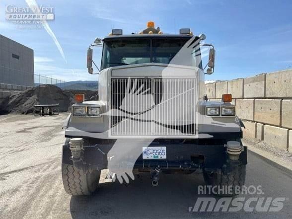 White/GMC WG Automobilinės cisternos