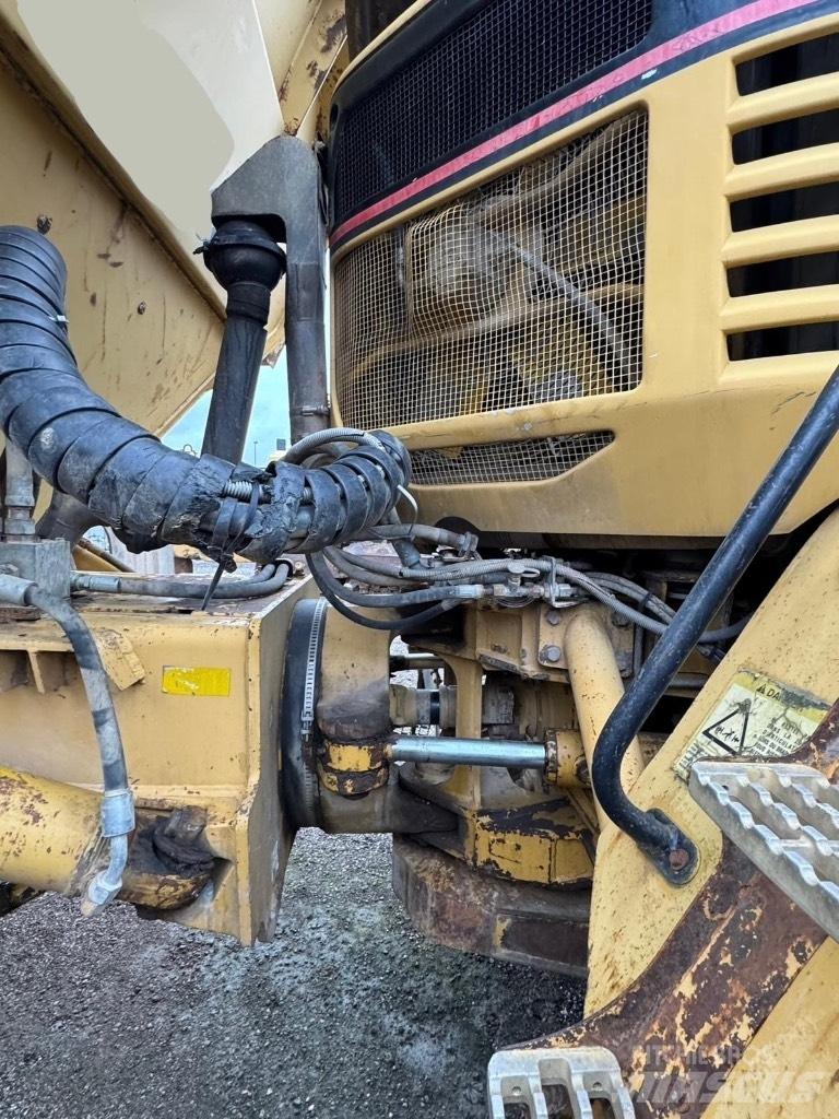 CAT 730 Karjeriniai savivarčiai