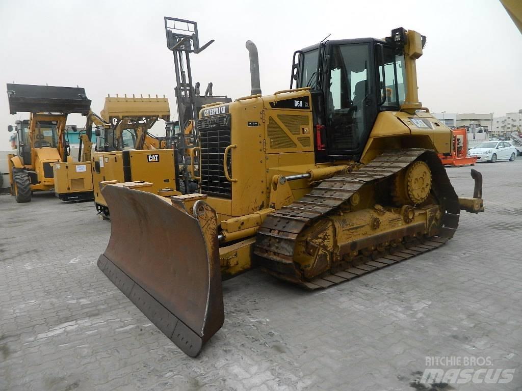 CAT D 6 N XL Vikšriniai buldozeriai
