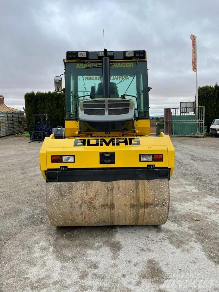 Bomag BW 170 AD Porinių būgnų volai