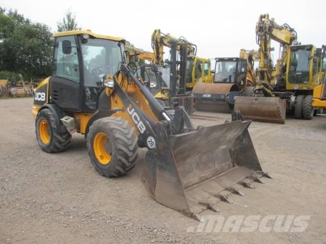 JCB 406 B Naudoti ratiniai krautuvai