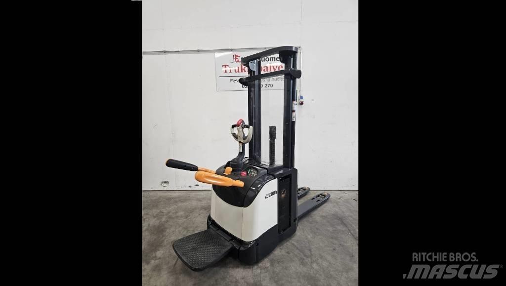 Crown ETi 4000 1.6 Savaeigiai rietuvai