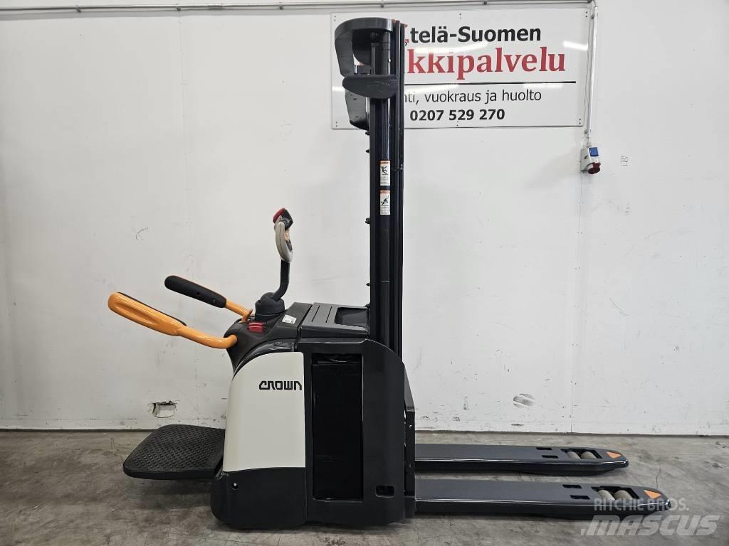 Crown ETi 4000 1.6 Savaeigiai rietuvai