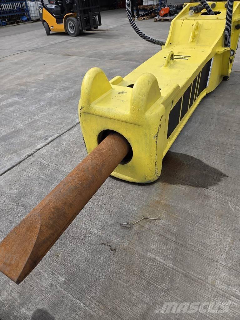 Atlas Copco HB 7000 Hidrauliniai kūjai / Trupintuvai
