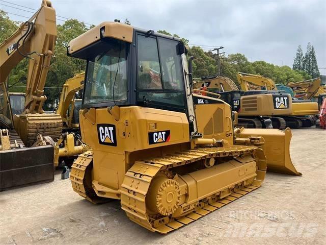 CAT D 5 K Vikšriniai buldozeriai