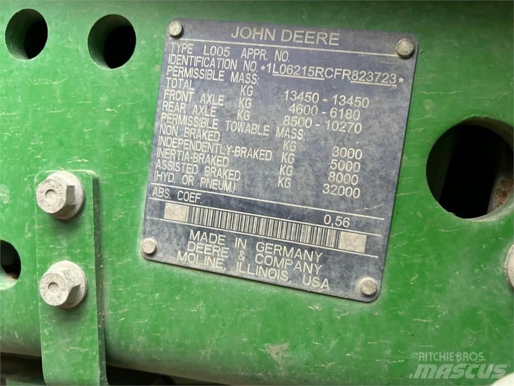 John Deere 6215R Traktoriai