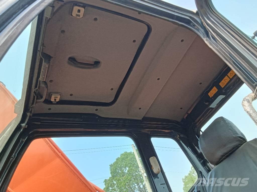 Hitachi ZX 160 Vikšriniai ekskavatoriai