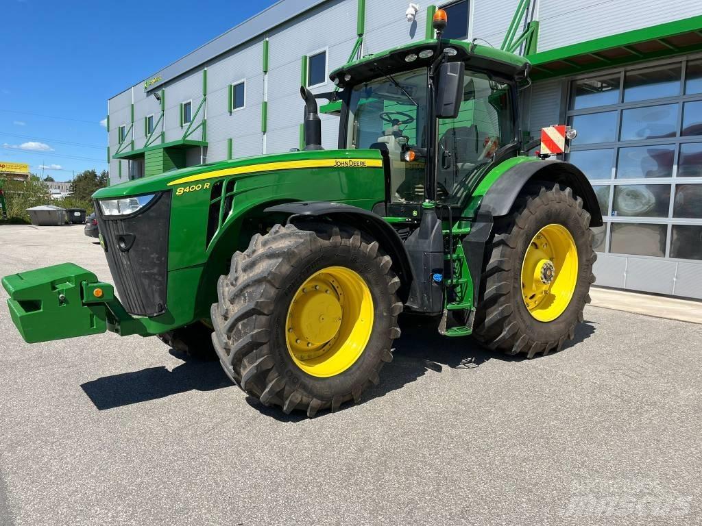 John Deere 8400R Traktoriai