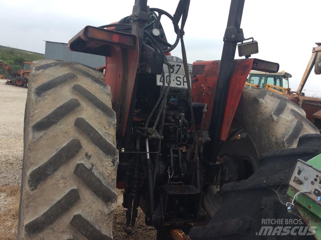Massey Ferguson 4270 Varikliai
