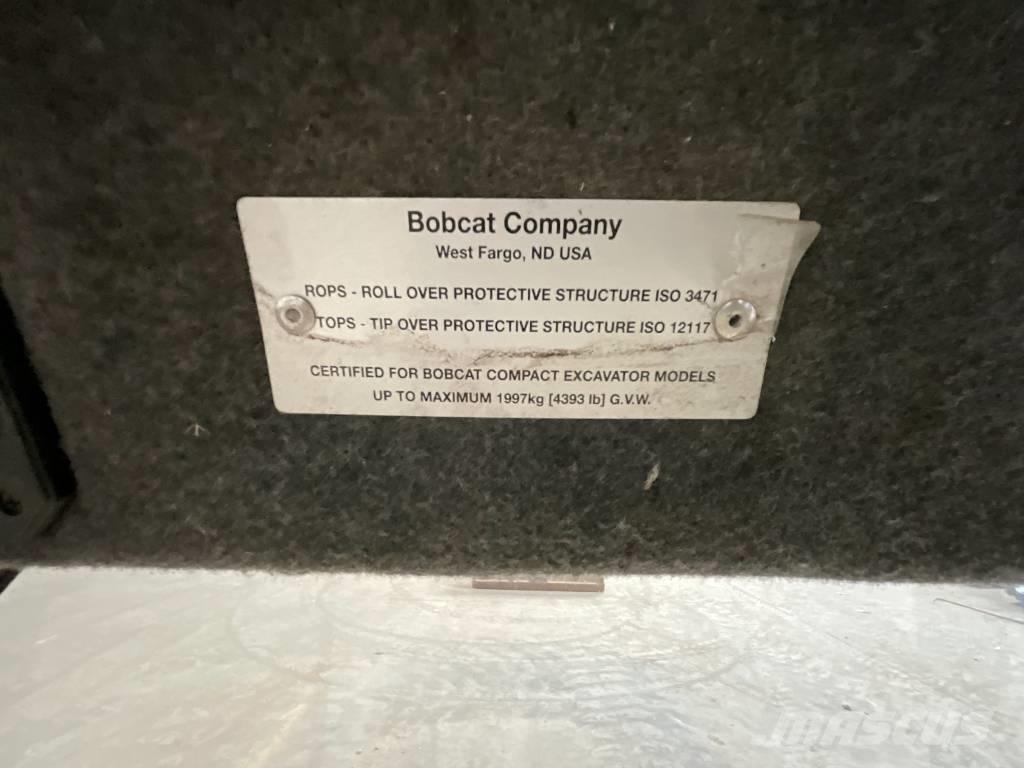 Bobcat E 16 Kabinos ir interjeras