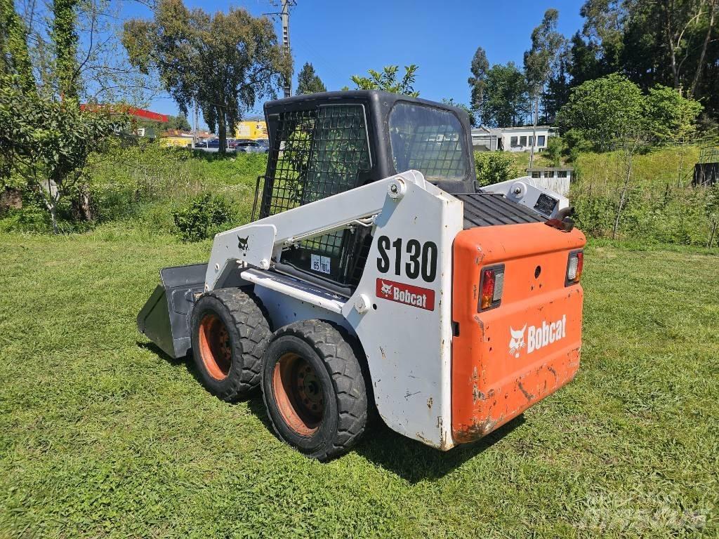 Bobcat S 130 Mini krautuvai