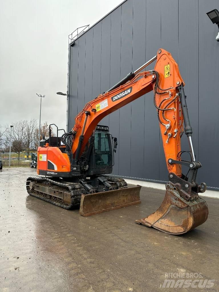 Doosan DX 140 LCR-5 Vikšriniai ekskavatoriai