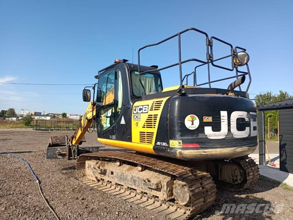 JCB JS 130 Vikšriniai ekskavatoriai