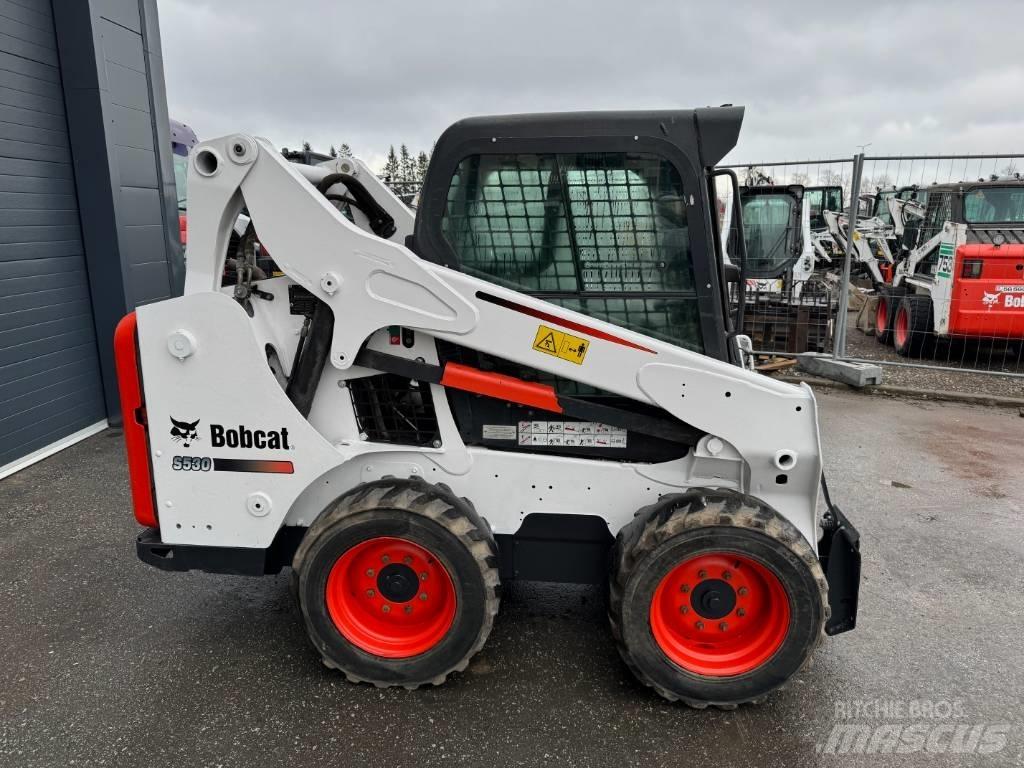 Bobcat S 530 Krautuvai su šoniniu pasukimu