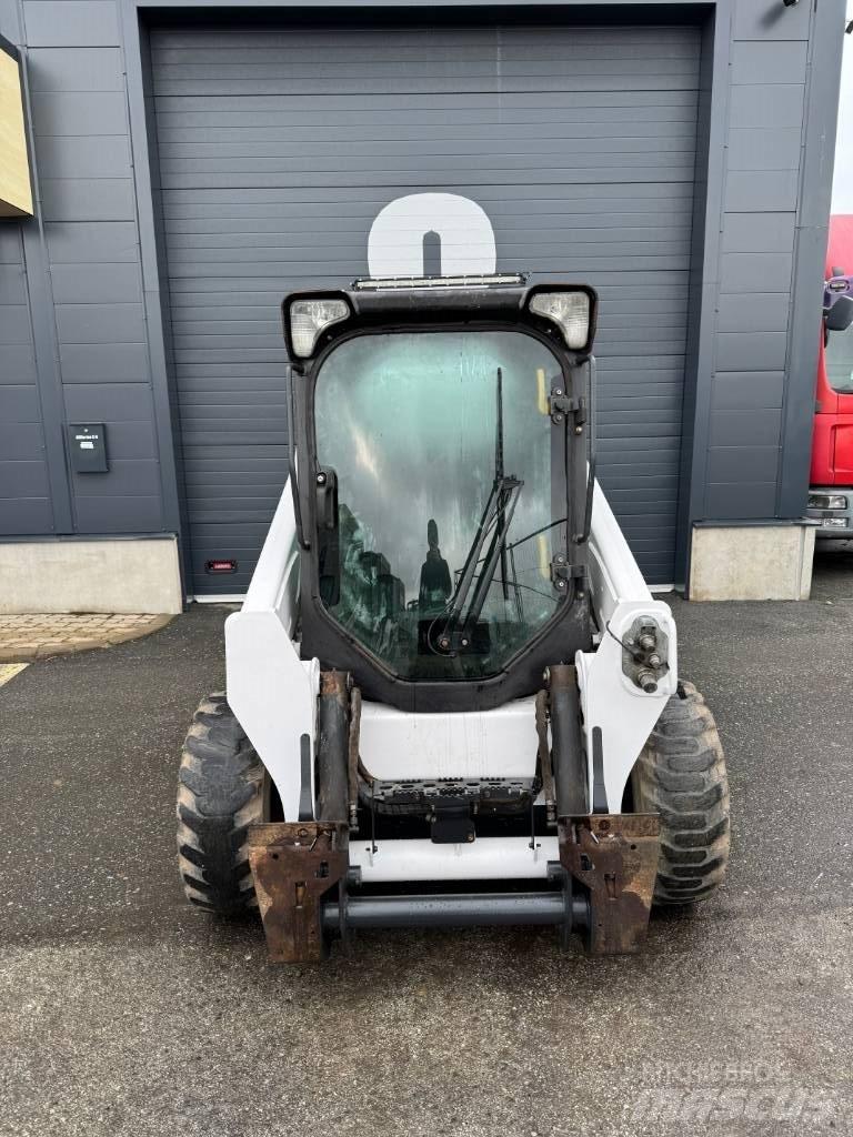 Bobcat S 530 Krautuvai su šoniniu pasukimu