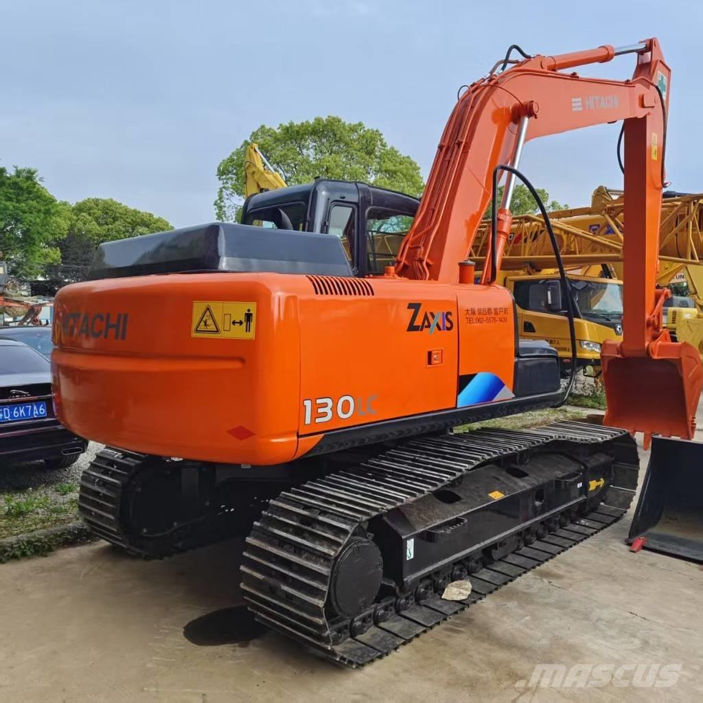 Hitachi ZX 130 Vikšriniai ekskavatoriai