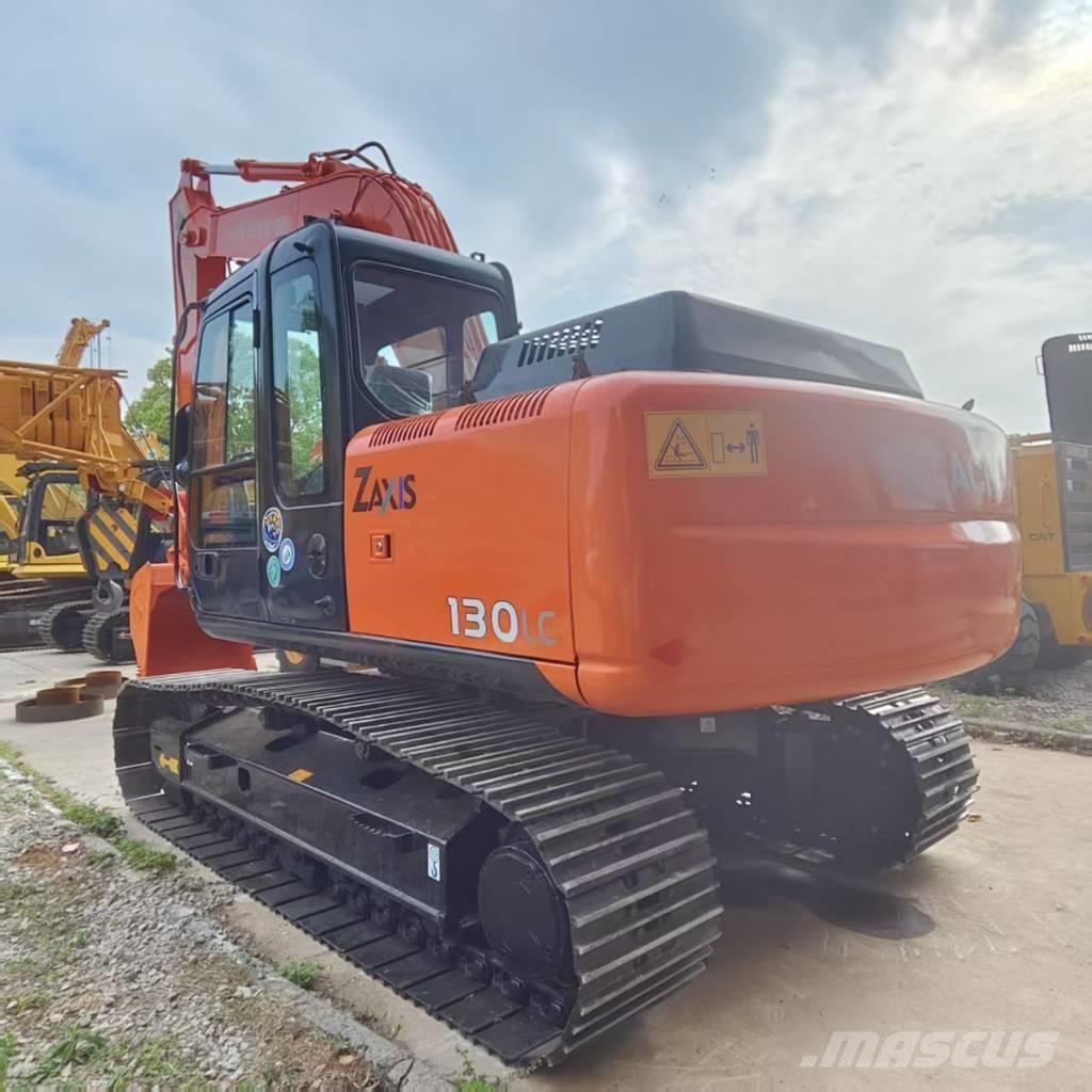 Hitachi ZX 130 Vikšriniai ekskavatoriai