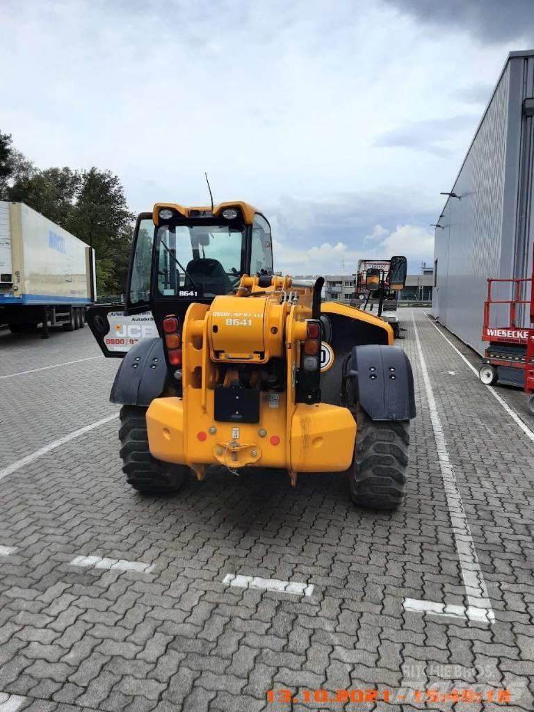 JCB 540-140 Teleskopiniai krautuvai