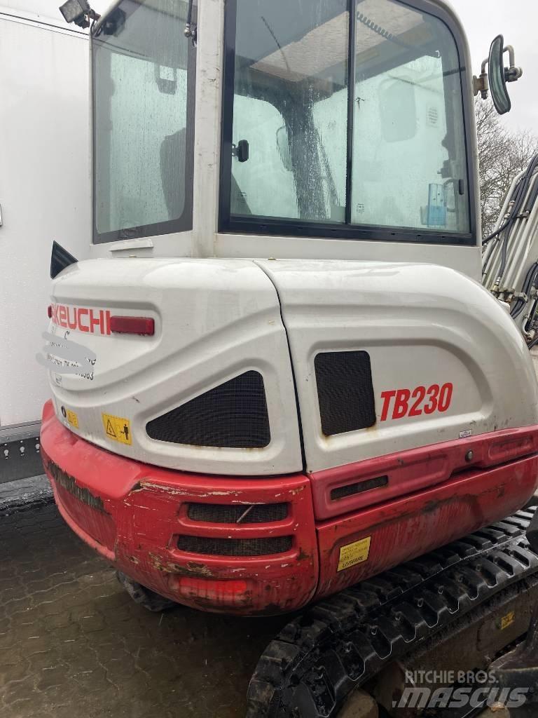 Takeuchi TB 230 Mini ekskavatoriai < 7 t