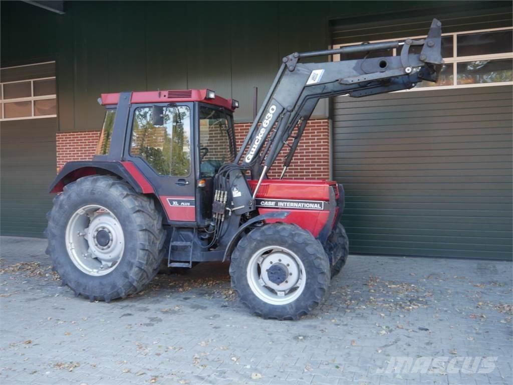 Case IH 844 XL+ Traktoriai