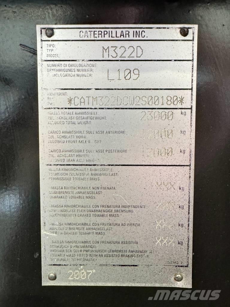 CAT M 322 D Ratiniai ekskavatoriai