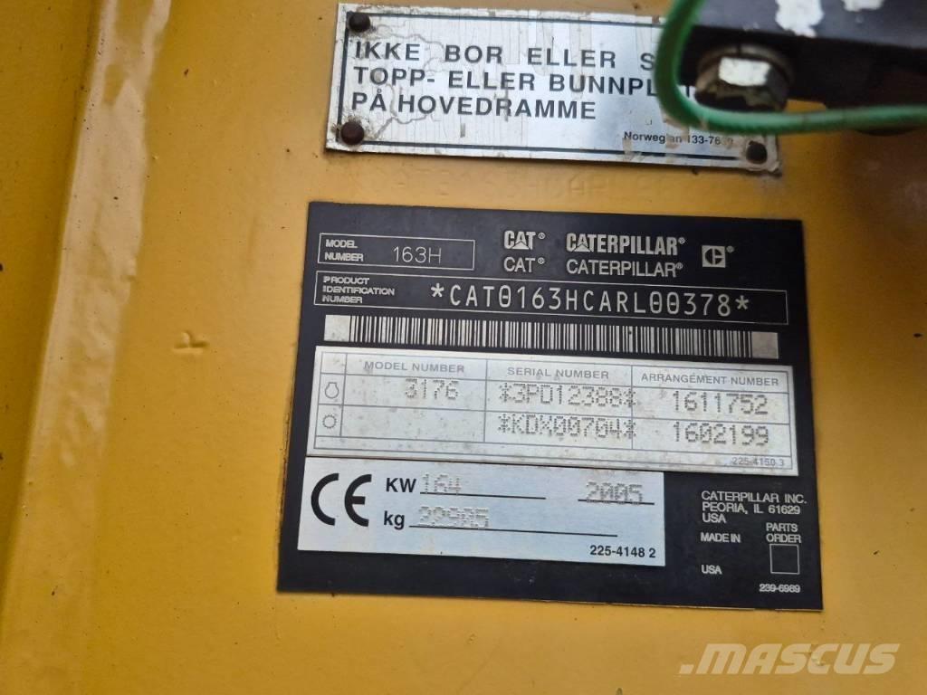 CAT 163 H Greideriai