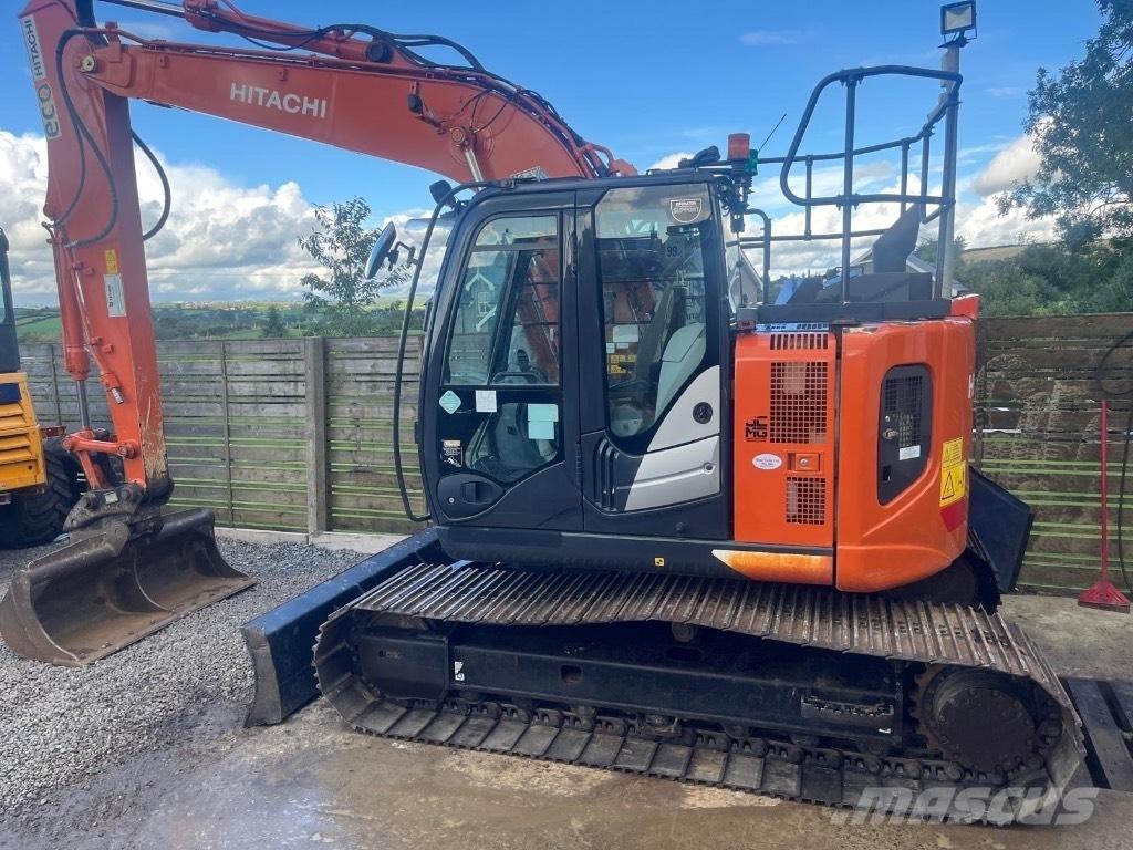 Hitachi ZX 135 US-6 Vikšriniai ekskavatoriai