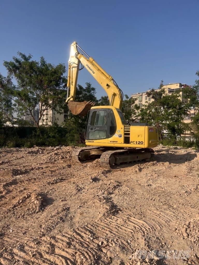 Komatsu PC120 Vikšriniai ekskavatoriai