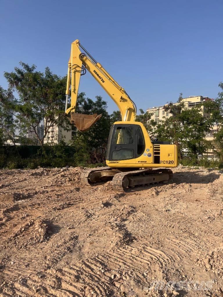 Komatsu PC120 Vikšriniai ekskavatoriai