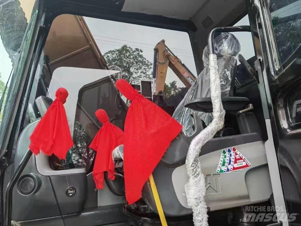 CAT 313GC Vikšriniai ekskavatoriai