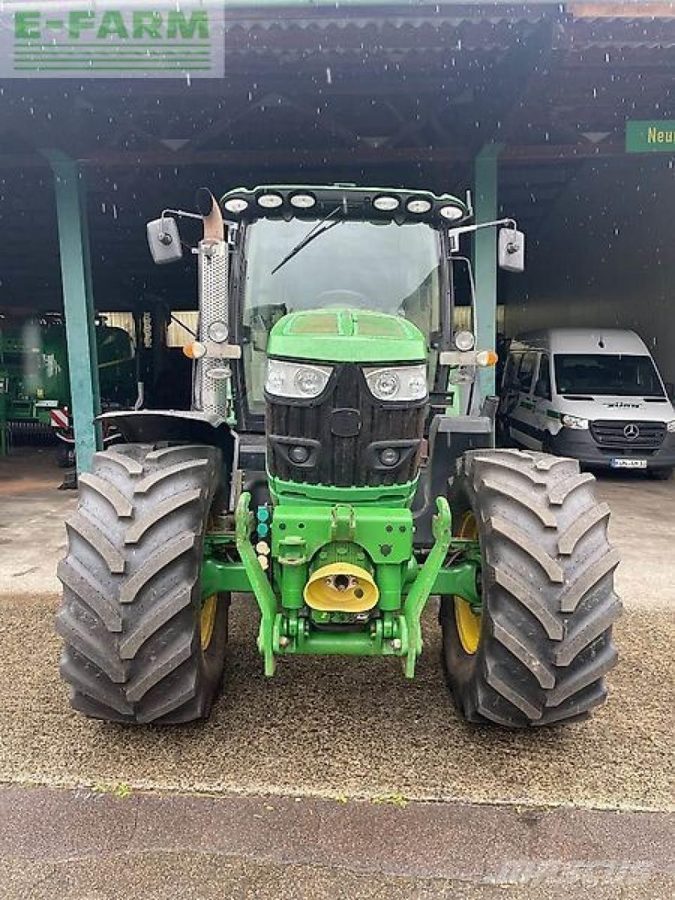 John Deere 6150r Traktoriai