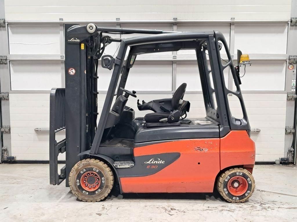 Linde E30L-01 Elektriniai šakiniai krautuvai