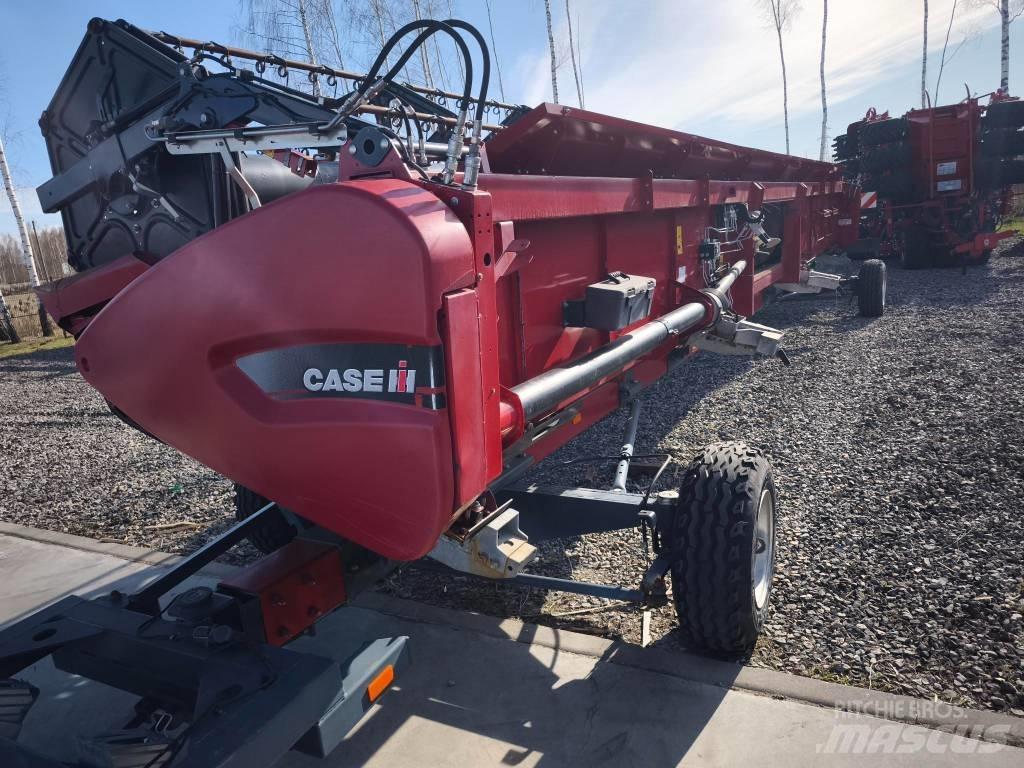 Case IH 3050 Derliaus nuėmimo kombainų galvos