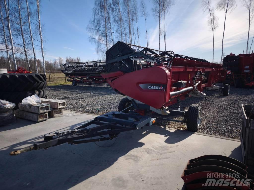 Case IH 3050 Derliaus nuėmimo kombainų galvos