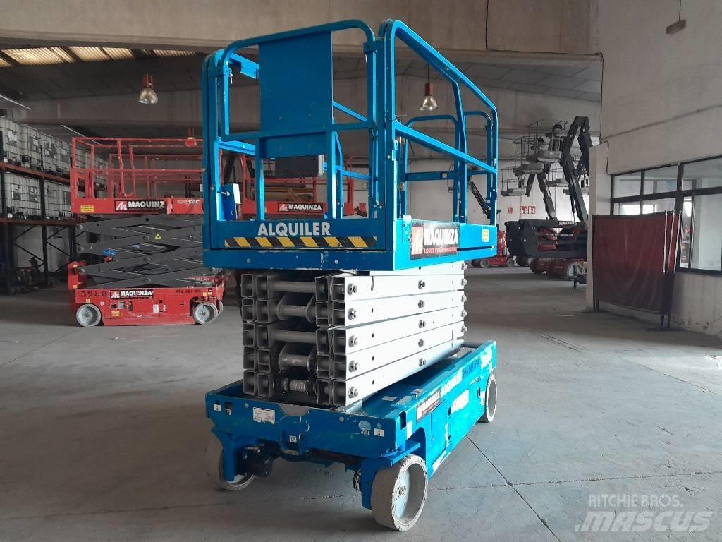 Genie GS4047 Žirkliniai keltuvai