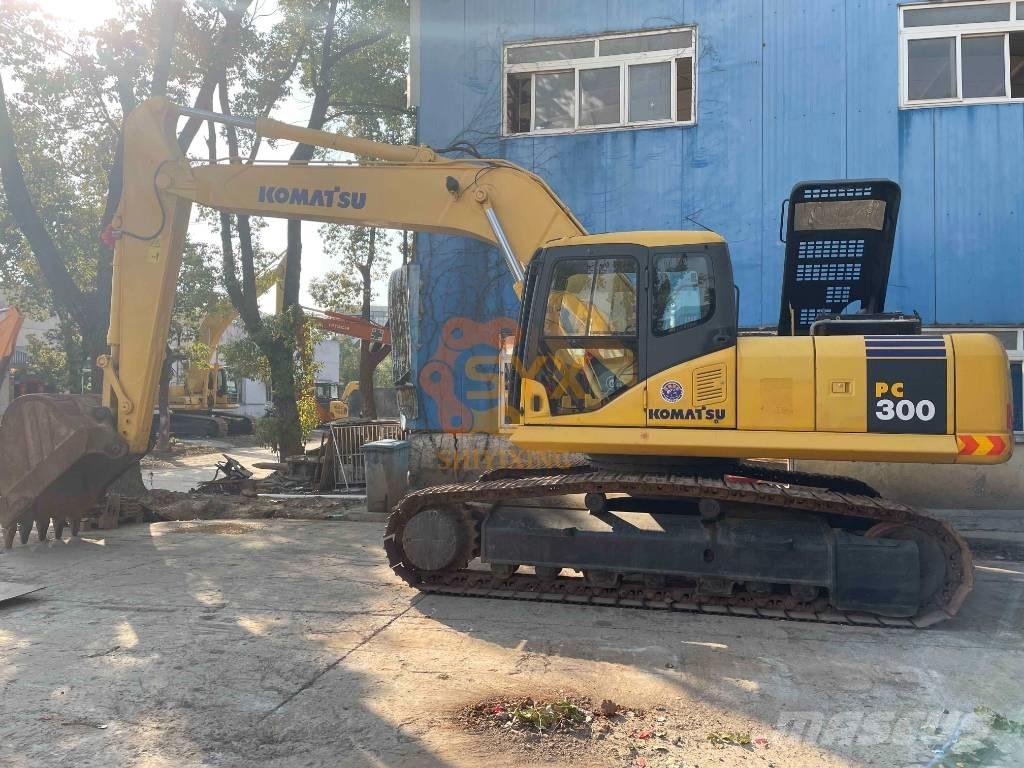 Komatsu PC 270 Vikšriniai ekskavatoriai
