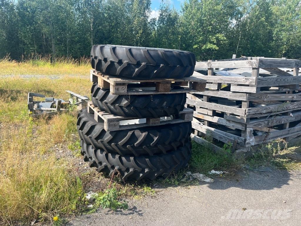Mitas AC 90 Padangos, ratai ir ratlankiai