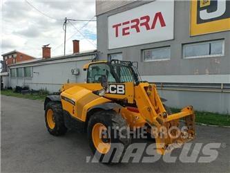 JCB 542-70 IND Teleskopiniai ratiniai krautuvai