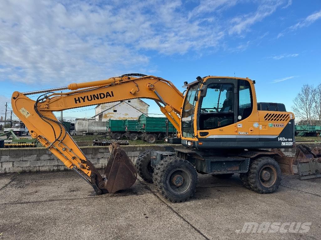Hyundai R140W-9A Ratiniai ekskavatoriai