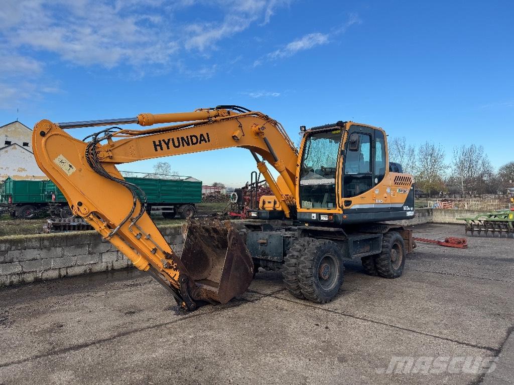 Hyundai R140W-9A Ratiniai ekskavatoriai