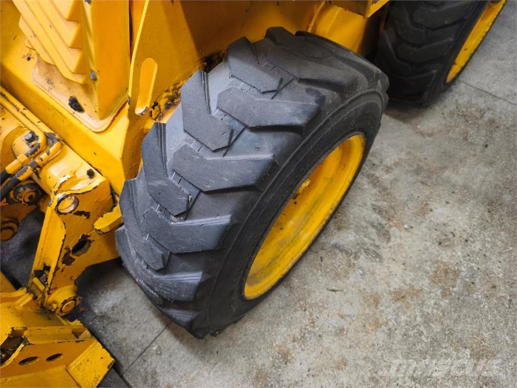 JCB ROBOT 150 Statyba - Kita