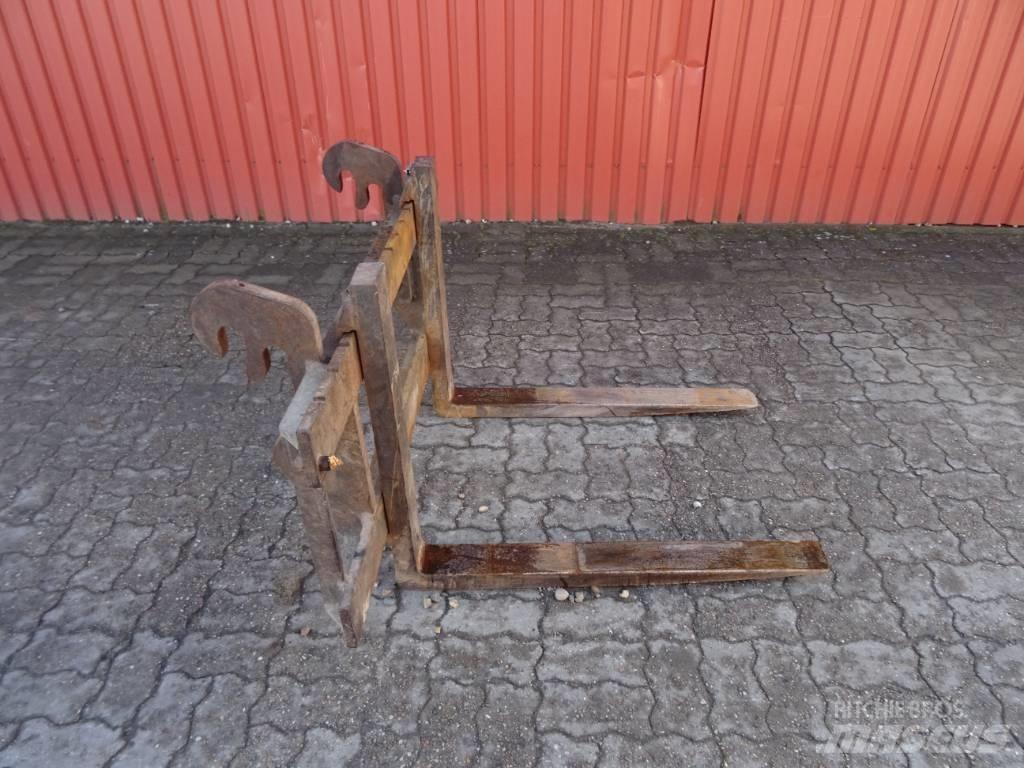 Schäffer Pallegafler Šakės