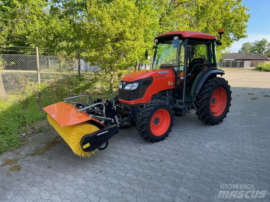Kubota M 7040 Traktoriai