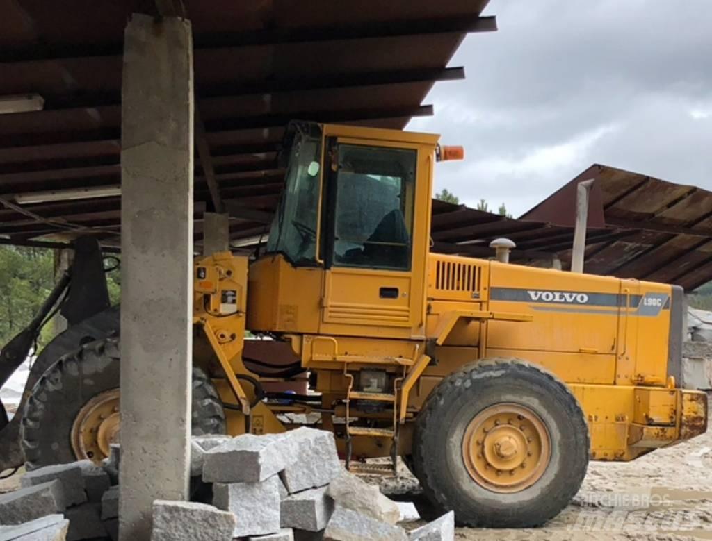 Volvo L 90 C Naudoti ratiniai krautuvai