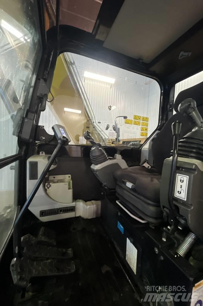 CAT 307E2 Vidutinės galios ekskavatoriai 7-12 t