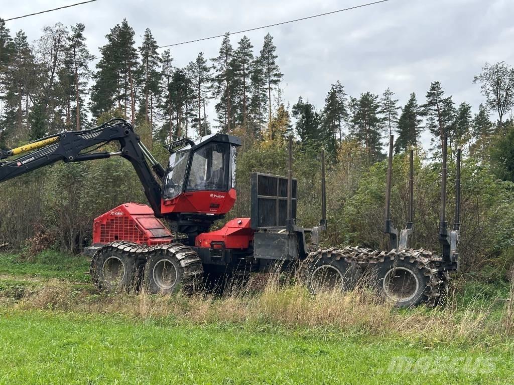 Valmet 801 Combi Medkirtės