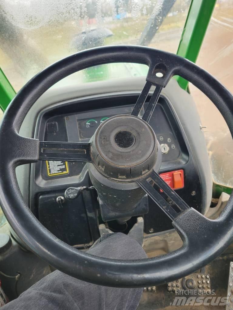John Deere 748 H Skiedrovežiai