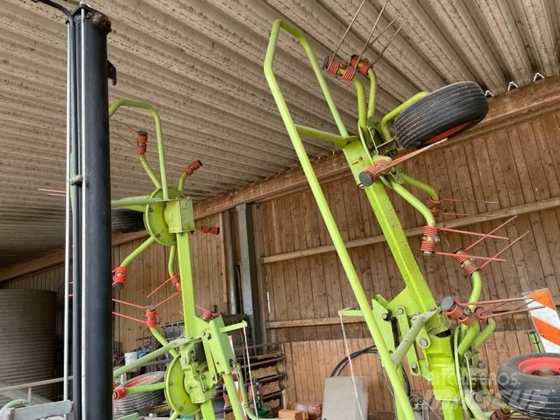 CLAAS Volto 670 Šieno grėbliai ir vartytuvai
