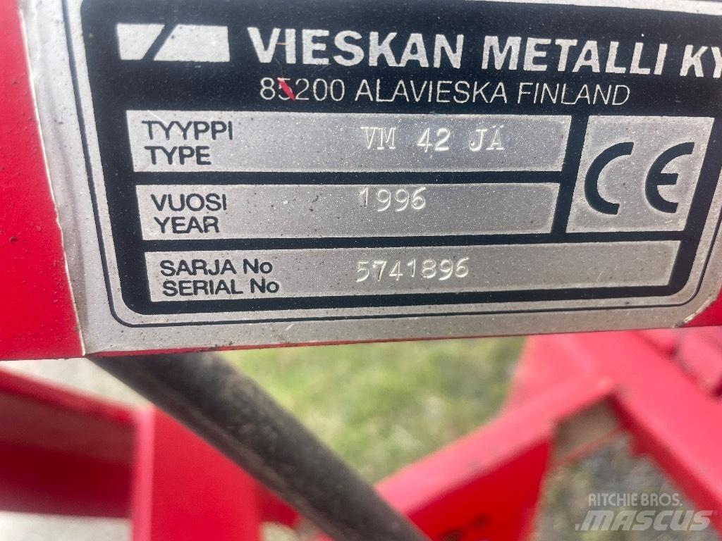 VM Patu VM 42 JÄ Akėčios